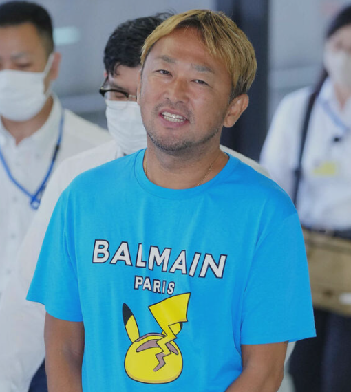 BALMAINピカチュウ tシャツ　ポケモン 激レアTシャツ 本物 BALMAIN×ポケモン コラボコレクション