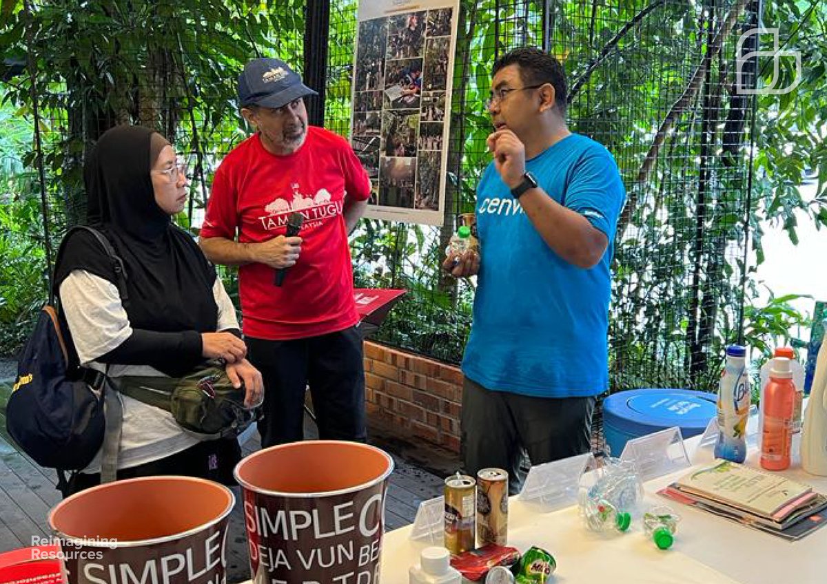 cenvirogroup's tweet photo. Let's #Beatplasticpollution and make our world a better place!
Thank you to everyone who stopped by our booth and showed their support. Stay tuned to our next event!
#RecycleforLife https://t.co/qT1YP7mgwu