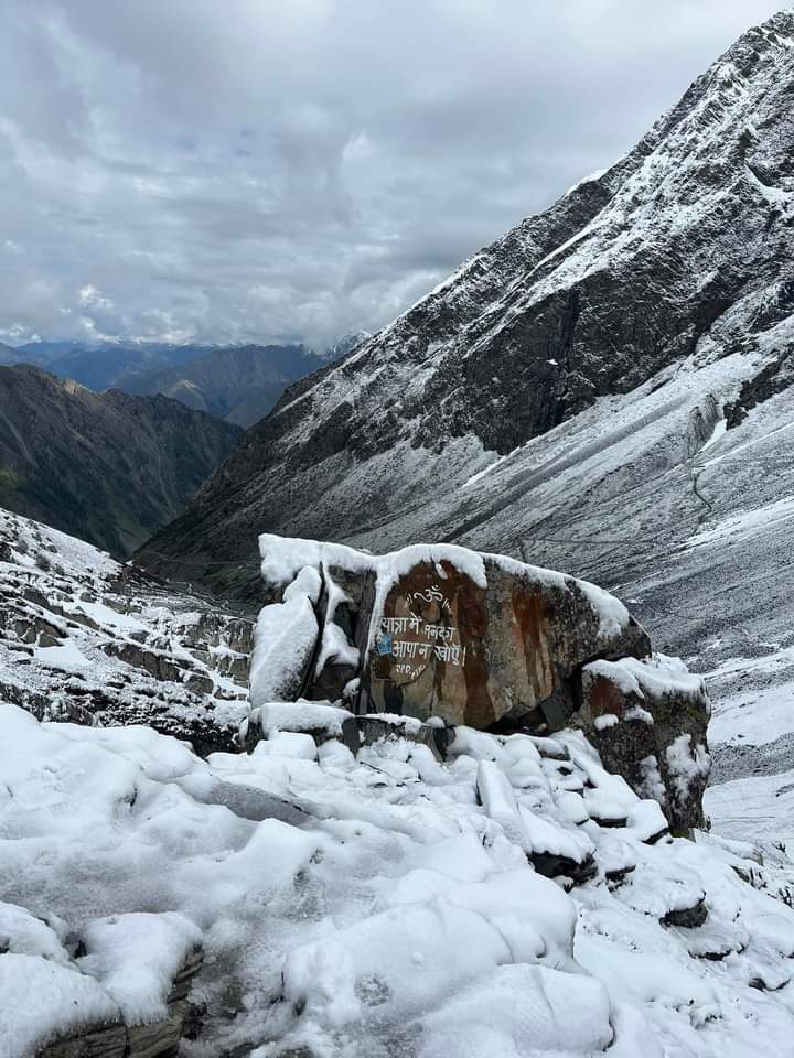 shubhamtorres09's tweet image. यात्रा मे मनका आपा ना खोए 🙏🏻😬

Manimahesh Yatra 2023 , will upload recent videos of #Manimahesh Kailash tonight

Bharmour , Chamba
Himachal Pradesh