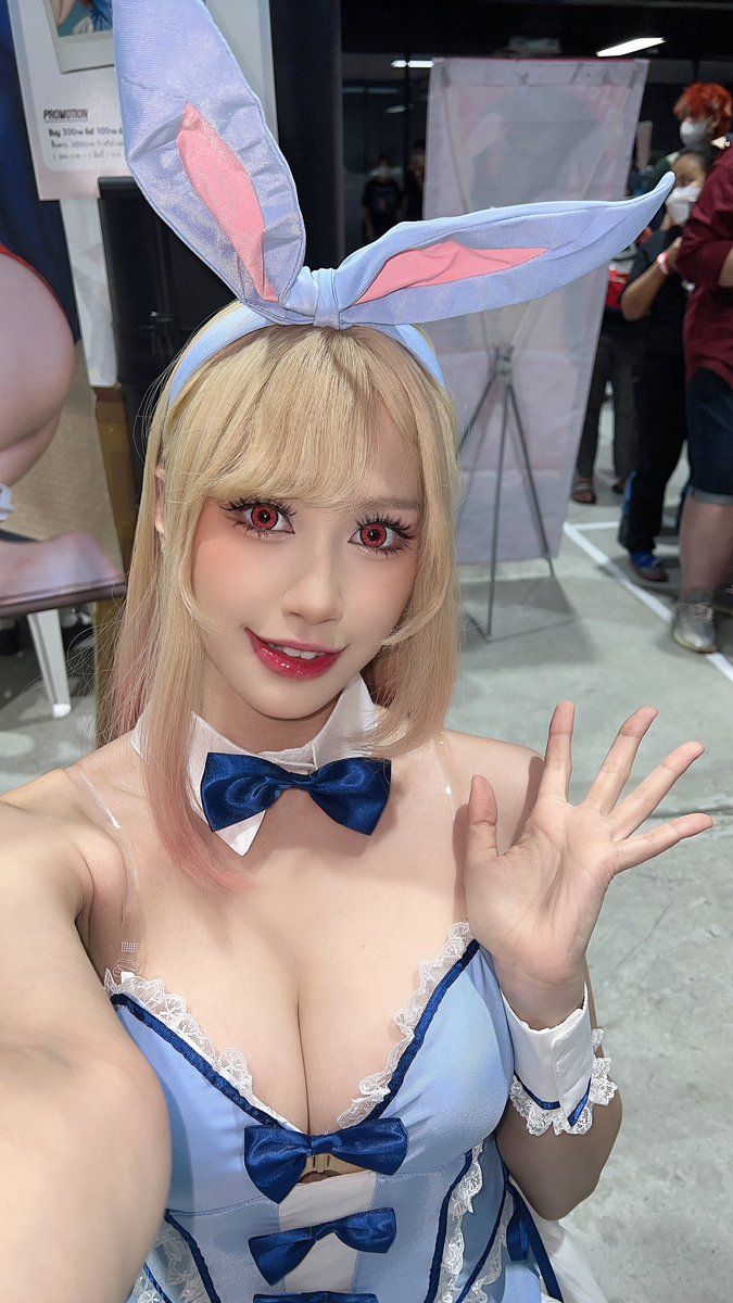 Earnies Hime on Twitter: "Bunny teeth 🦷 hehe ฟันกระต่ายแบบเราจะมีใครชอบมั่งนะ"