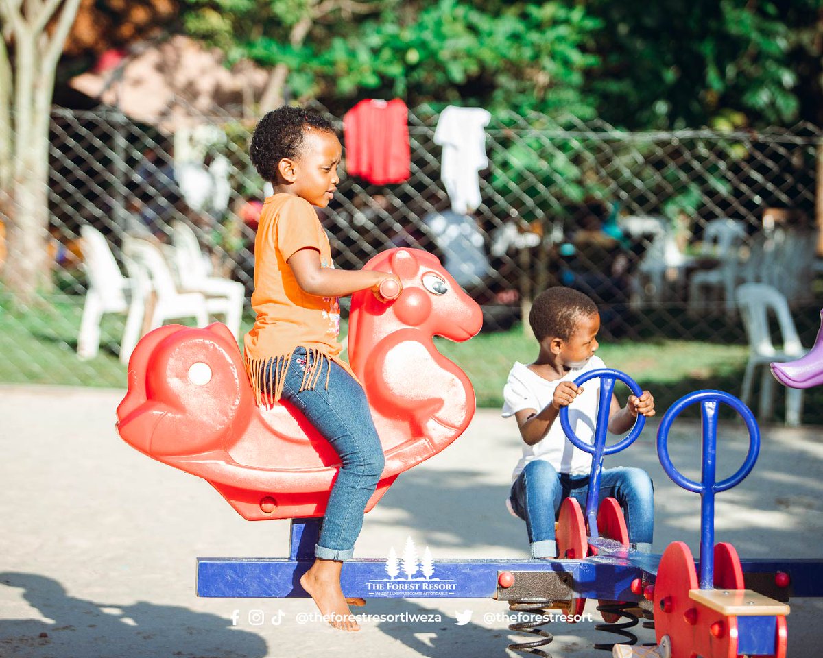 theforestresort's tweet photo. Weekends should 𝘢𝘭𝘸𝘢𝘺𝘴 be like this ☀️ Tap ❤️ if you agree!

Our kids' park is one of the most affordable you can visit with your kids 🏝️

For bookings &amp; inquiries contact:
☎️0708521995
💌 theforestresortlweza@gmail.com
📍Located in Lweza, Kajjansi along Entebbe Road https://t.co/wbIgUK4oec