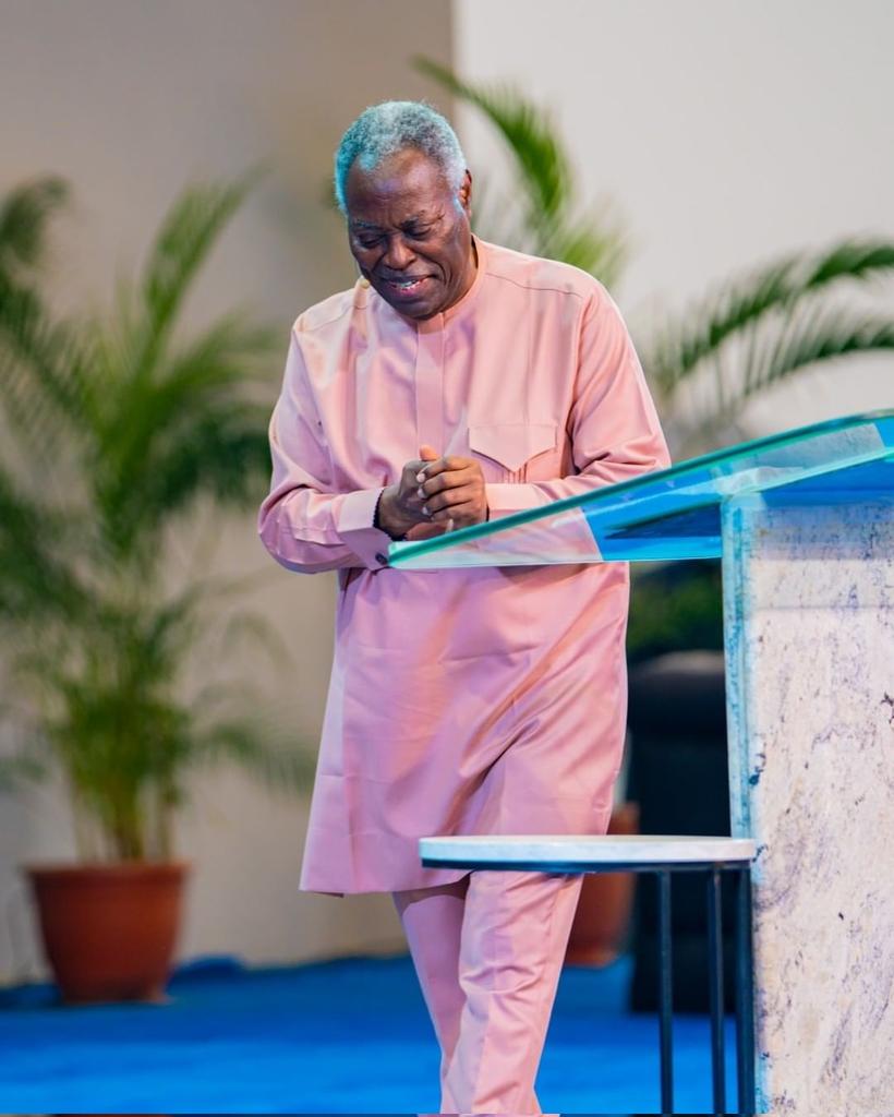 microbialawyer's tweet photo. #DLConversations guyssssss

It is road to 82 🎉 for Pastor WFK💃💃

DROP YOUR FAVOURITE PICTURE(S) OF HIM😁. 

Let's go 🔥🔥 and I'm retweeting allllllll https://t.co/gnysjAip2X