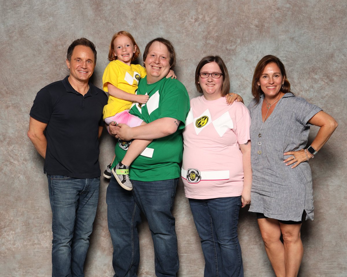 @David_Yost and @_amyjojohnson 💙🩷 My inner child is so happy right now. @DesMoinesCon