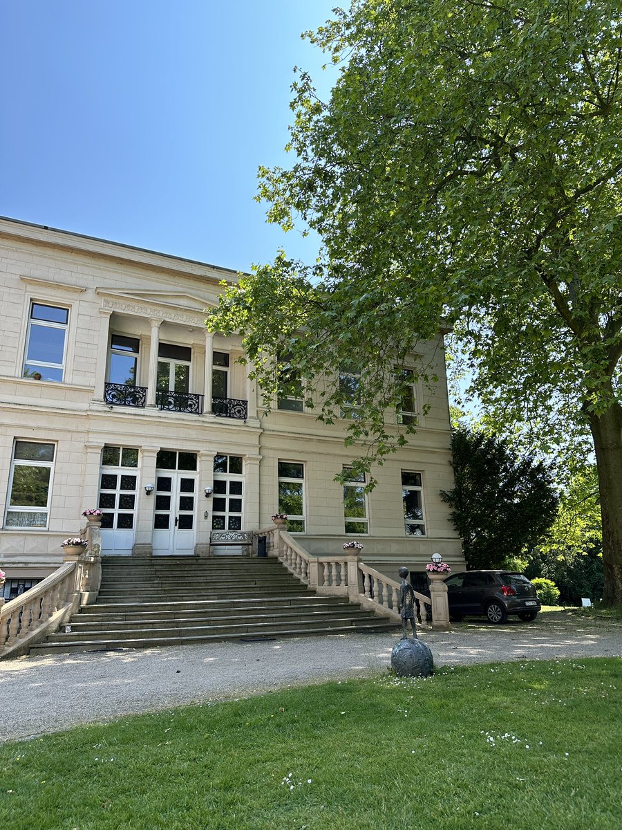 Philip Berndroth tweet media