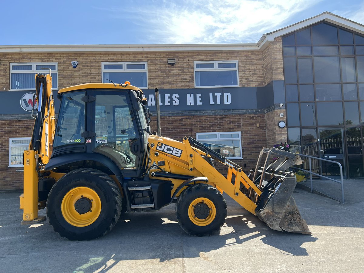 FOR SALE: 2018 JCB 3CX Turbo powershift, 92hp. Only 2898 hours, HPW , good all round condition. Call the team on 01642676698 or Tim on 07846252874