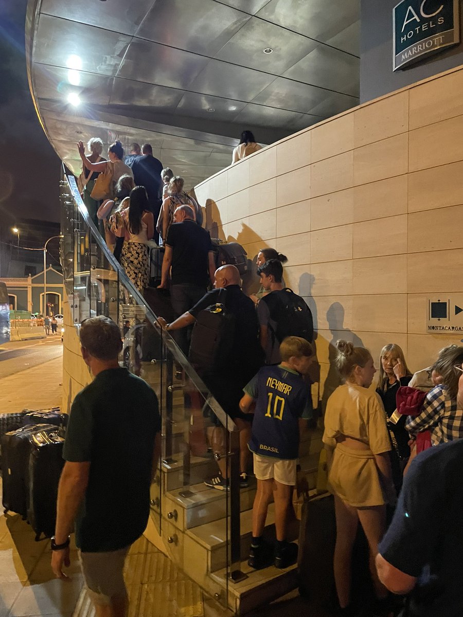 Rob Walker (@tangerinerob) on Twitter photo Organised chaos last night from <a href="/jet2tweets/">Jet2tweets</a> Eventually got herded on to buses with little communication. Kicked out on to the pavement with over 200 people queuing for the same hotel with no sign of any reps. Got to bed around 1.30am. Hopefully flying home later today. Organised chaos last night from <a href="/jet2tweets/">Jet2tweets</a> Eventually got herded on to buses with little communication. Kicked out on to the pavement with over 200 people queuing for the same hotel with no sign of any reps. Got to bed around 1.30am. Hopefully flying home later today.