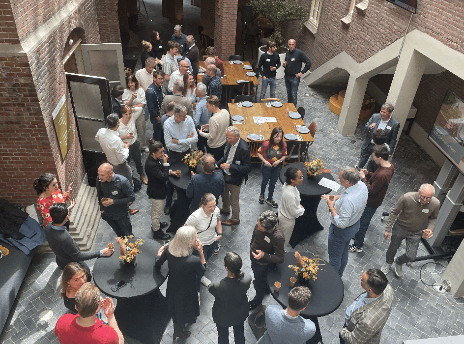 jadatascience's tweet photo. 💡 de JADS Newsflash juni 2023 is uit. Ontdek met JADS het nieuwste op het gebied van datawetenschap en AI - Met o.a. @DataweekNL, @SPARK_Campus, @wjliebregts en @jadsmkbdatalab  https://t.co/lFY320ShND https://t.co/ntQE2g3ync