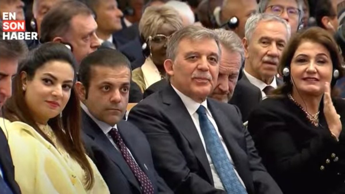 Seni Davar Çobanı bile yapmazlardı Reis olmasa, diyen dedeye selam olsun...

Abdullah Gül
Murat Kurum
#Kabine
Süleyman Soylu