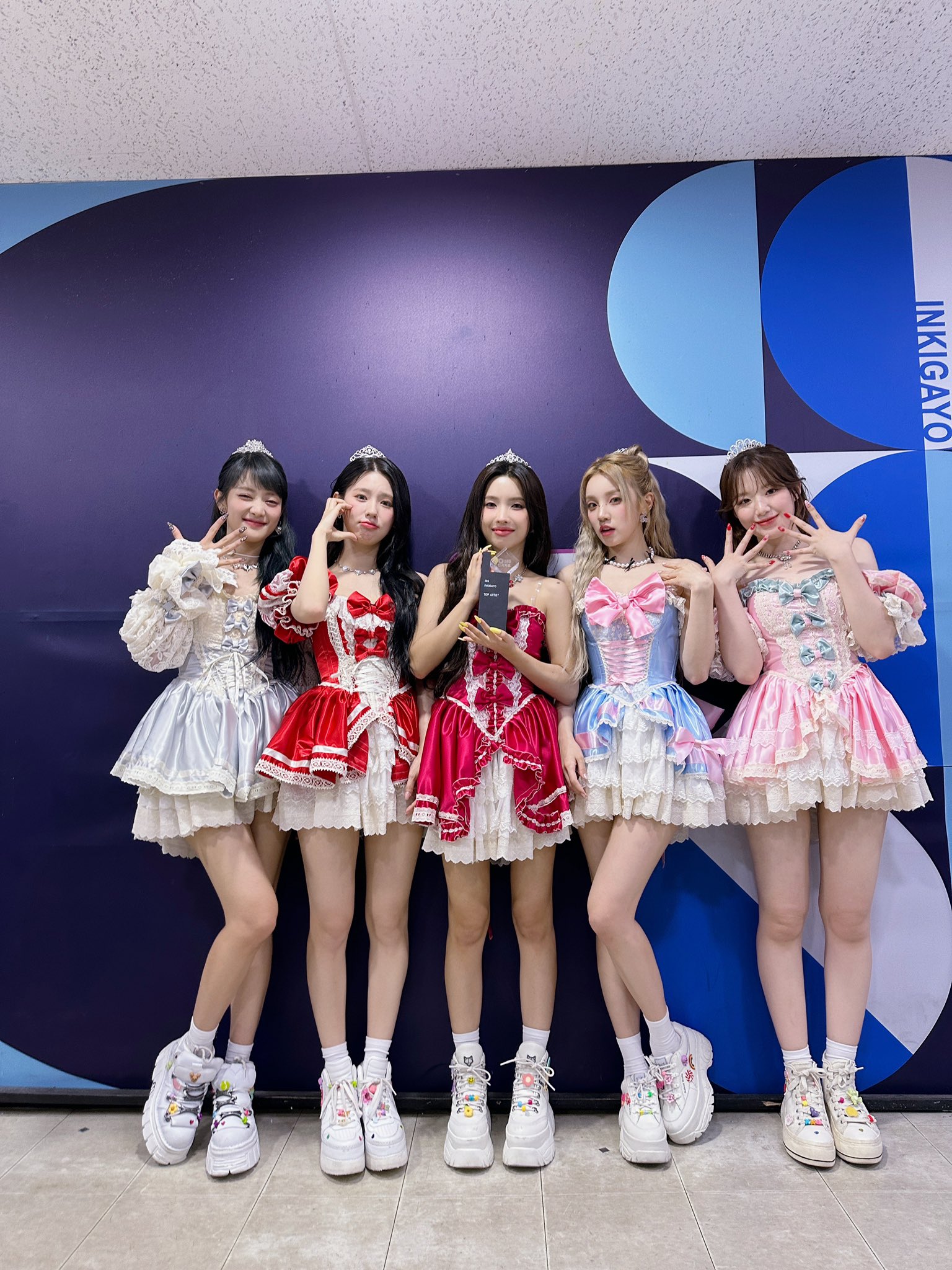 G)I-DLE conquista a 13ª vitória com “Queencard” no “Music