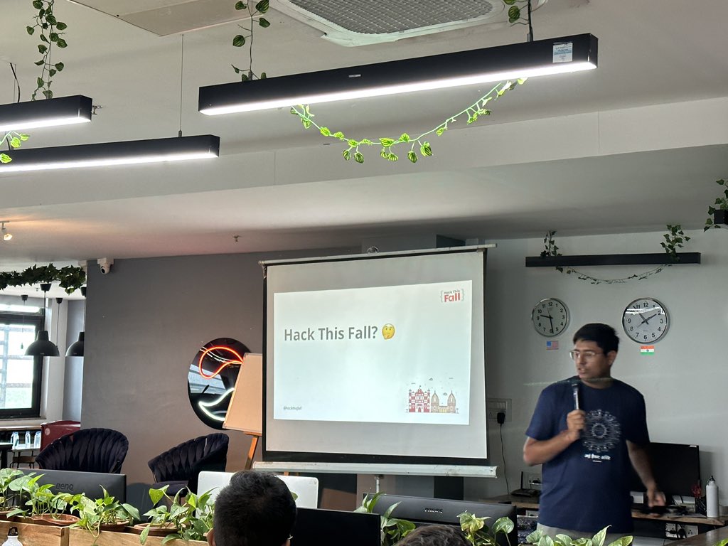 hackthisfall's tweet image. We have kickstarted the #HTFIndore City Meetup 🔥🙌🏻

#HackThisFall #HTFIndore ✨