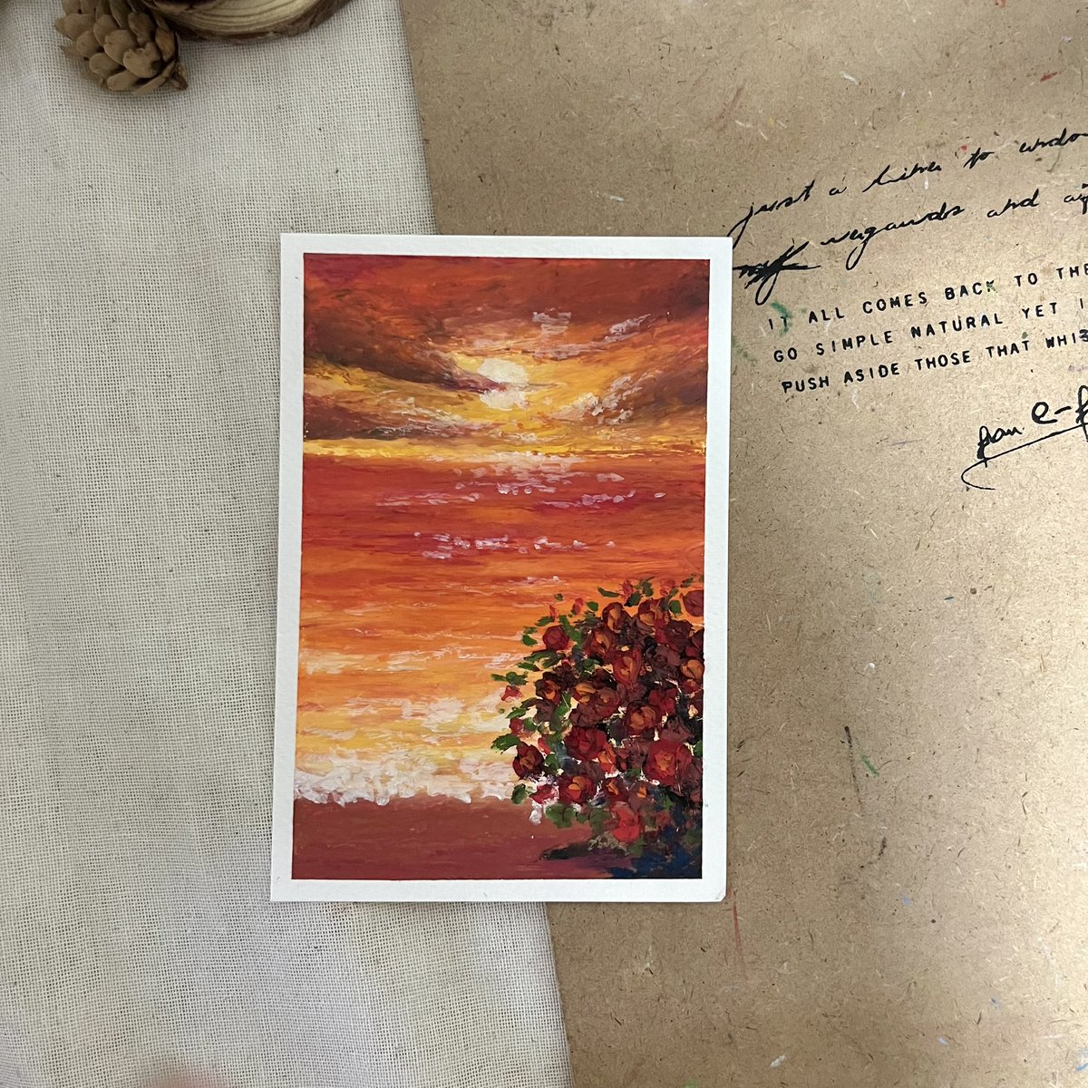 _Fhamon's tweet image. แว้บมาเล่นแล้วนะคะ 🤩 #coloroftheday วันนี้วันอาทิตย์สีแดง 🌹🌞 ตอนแรกปุณกะว่าจะวาดดอกไม้ แต่ว่าดันนึกขึ้นได้ว่ามีคนรีเควสทะเลสีแดงเมื่อนานมากแล้ว เลยมาวาดให้เค้าหน่อยค่ะ 🥰

#oilpastel #ArtistOnTwitter 
#มาอวดโฮมุ้ #ชุมชนนักสร้างสรรค์