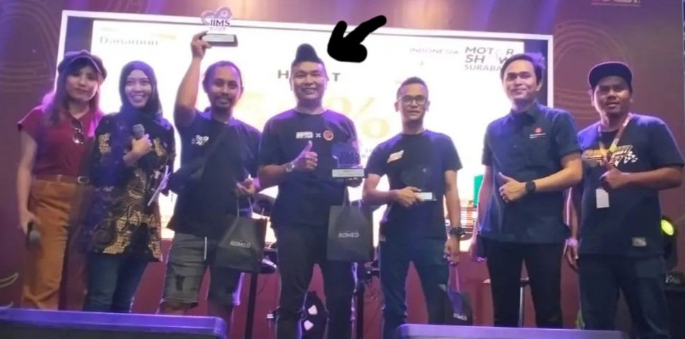 AvanzaClub_ID's tweet image. Partisipasi TACI Chapter Surabaya Raya pada ajang @IIMS_ID Surabaya bersama fk3o east java dan menjadi juara ke 2 kategori People Choice FK3O Nasional