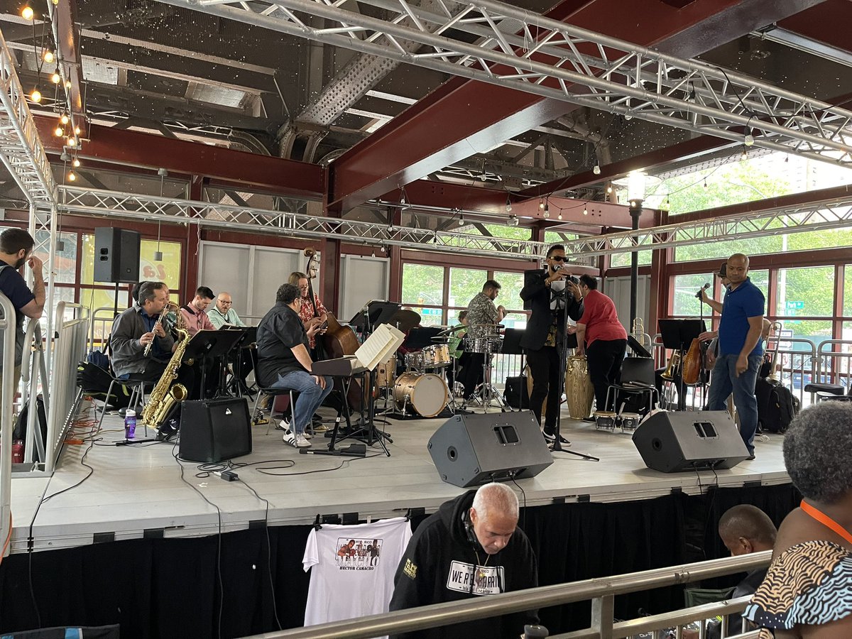 HCorderoGuzman's tweet photo. #SalsaSaturdays @LaMarquetaNYC in #EastHarlem featuring @afrolatinjazz was phenomenal … 🕺🏽💃🏾🪘 https://t.co/P915SYc92B