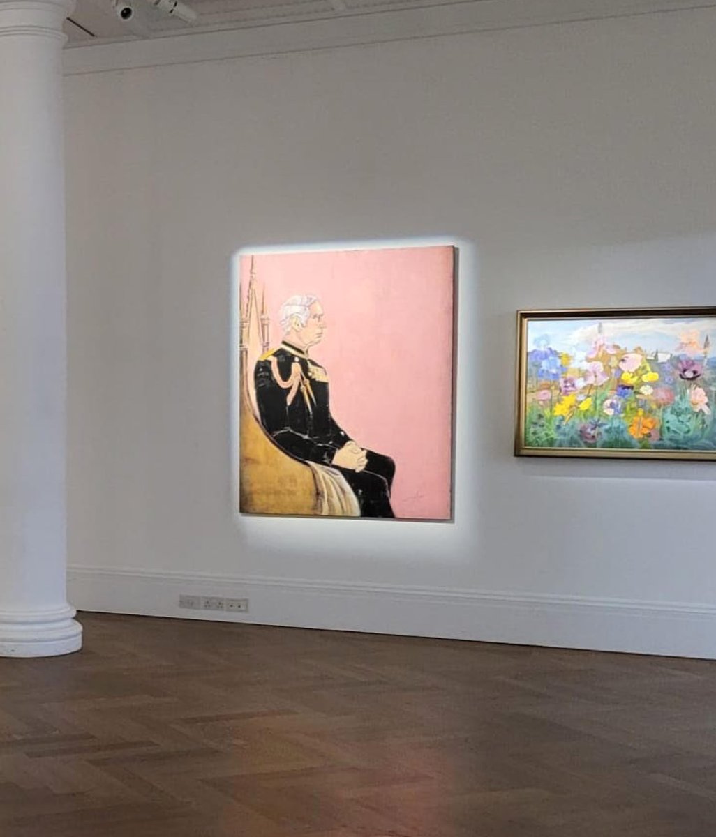 Trinidadian artist Sarah Knights historic portrait of King Charles III, commissioned for the cover of Tatler's July issue, is now on display at <a href="/Sothebys/">Sotheby's</a> in London trib.al/L3pqlcl
