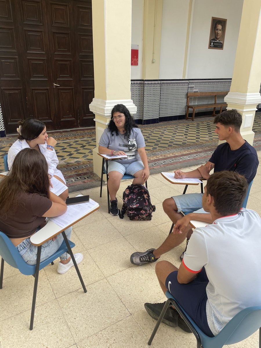 salesianoslpa's tweet photo. Magnífica tarde de convivencia y formación de los jóvenes del cj ansa, @AboraBosco @AJMAJO_Telde y @cjconfeti que se preparan para recibir el sacramento de la confirmación. @SalesianosSMX @SalesianasEs @DiocesisCanaria https://t.co/GPZ8iPSTrE