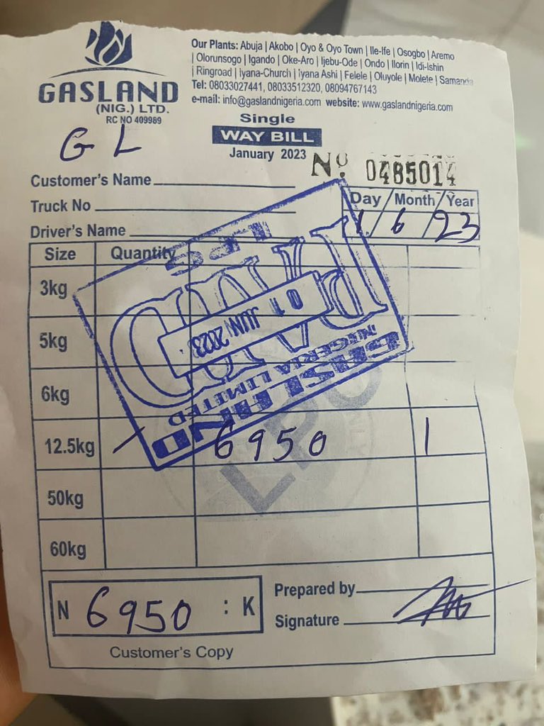 12.5kg of Cooking Gas in May - N9375

12.5Kg of Cooking Gas in June - N6950

Maybe just maybe we should speak out when prices go down too.

This feels good.🤤🤤