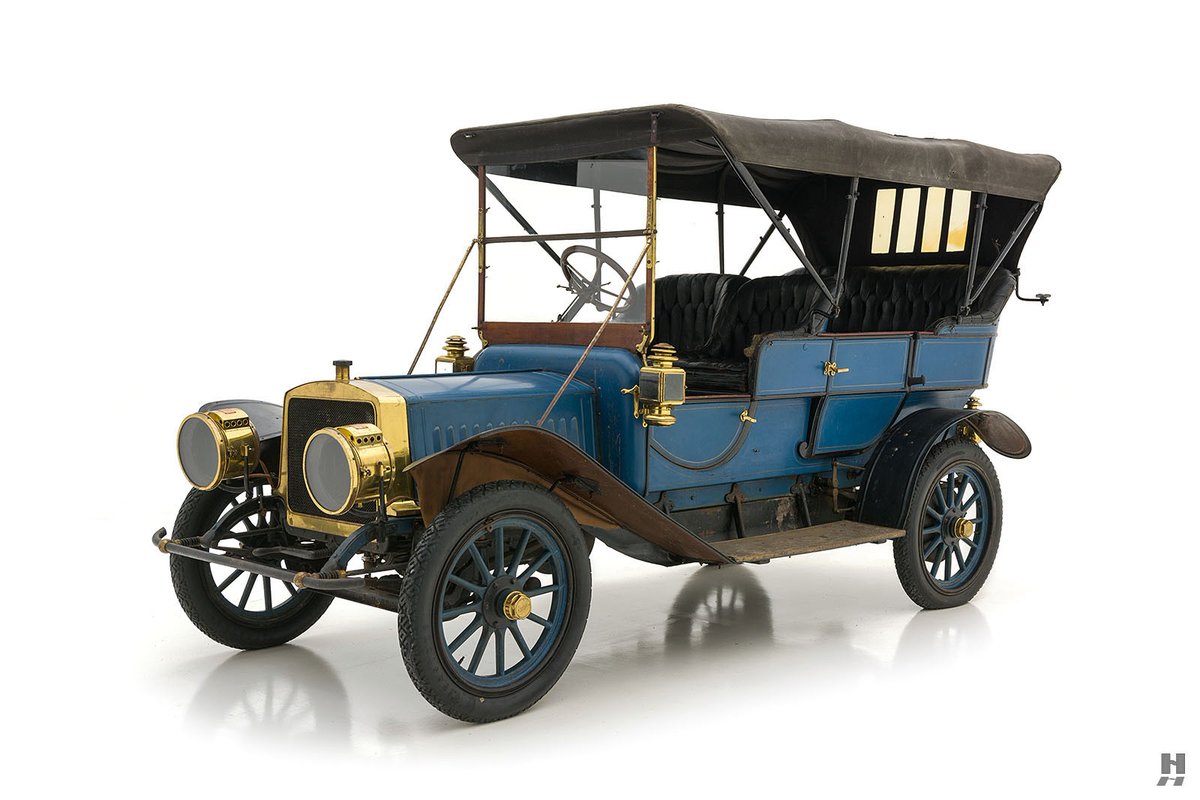 spicker123's tweet photo. 1908 Mitchell Model I Touring
The  Mitchell Motor Car Company produced automobiles from 1903 through 1923  and was based in Racine, Wisconsin. The company was original a bicycle  company named Wisconsin Wheel Works...
Read more - more pictures:  https://t.co/XiHZNjL4JZ https://t.co/8yVksYYcon