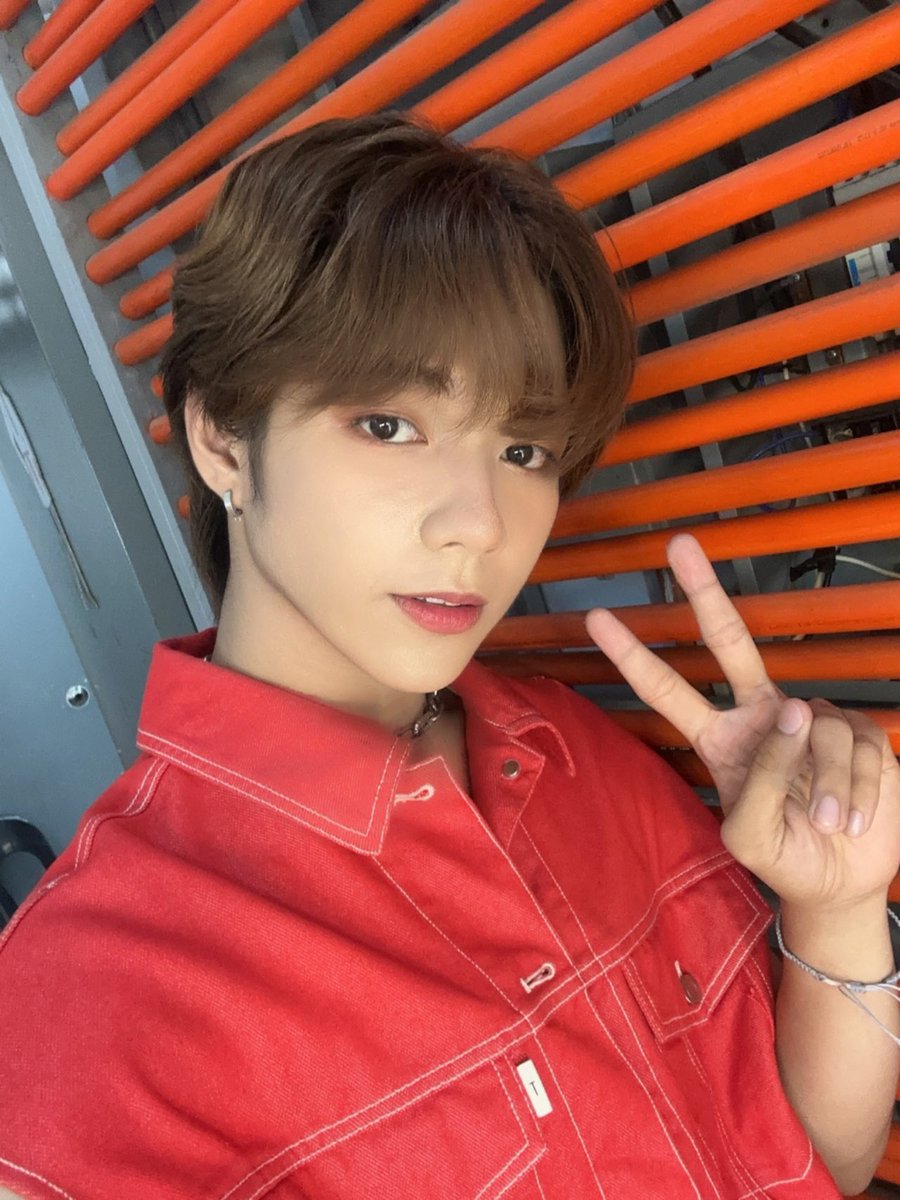 pluus_official's tweet photo. Cagayanons SUM! Daghang salamat po 🧡

#PLUUS #PLUUSTheo #PLUUSHaro #PLUUSJL https://t.co/w4e5nhrEnG