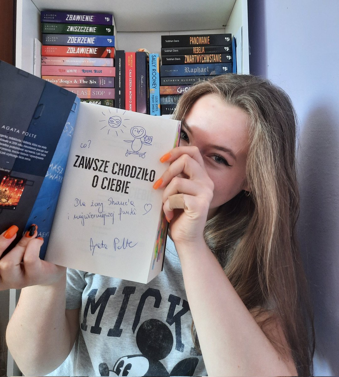 bezcenna_'s tweet photo. Kocham te fotki więc lecą na przypiętego🫠🧡 #papieroweZCOC 🧡 https://t.co/8zCWJzkLFe