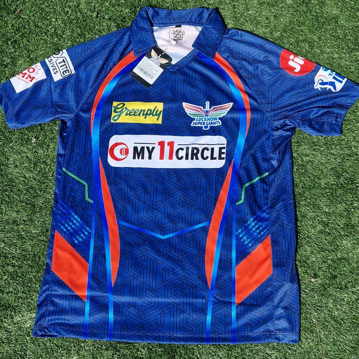 Our first batch of 2023 IPL shirts have arrived! We have these beauties from the Kolkata Knight Riders and Lucknow Super Giants 😍

Now live on our website to buy for £34.99 ✅️ or try your luck with a mystery box! 📦

#mysterydelivery #mysterybox #mysterycricketshirts #ipl #t20