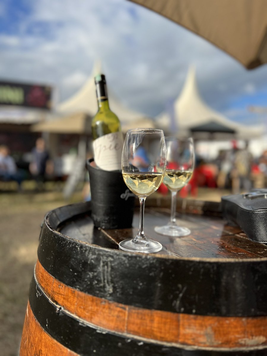 vintagevalleyat's tweet photo. Pretty sure my birthday stone is a wine cork.. 
#smoothsunday
#cheninblanc https://t.co/LkCBp0MHIK