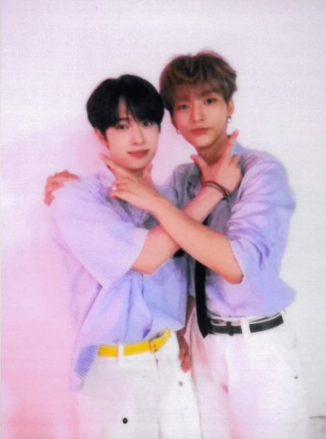 gaonluvr's tweet photo. ode is not into skinships but he is always the one who likes to hug gaon 🥹 https://t.co/lQMOjft2rq