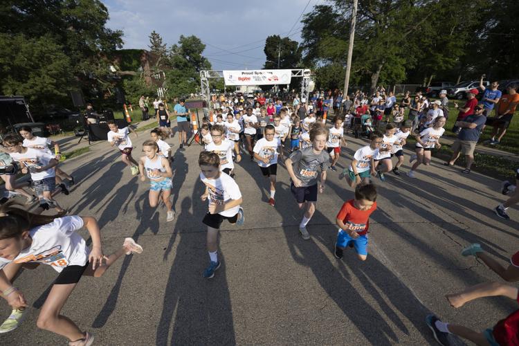 Telegraph Herald on Twitter "PHOTO GALLERY 2023 Grandview Gallop