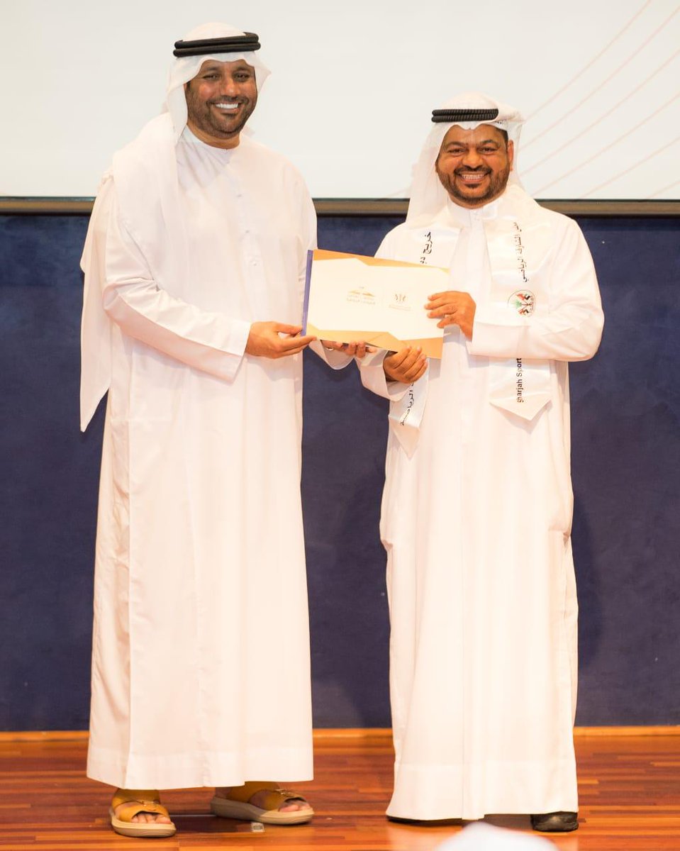 UAE_KF's tweet image. الخبير محمد عباس يجتاز دورة الدبلوم المهني في ادارة الاحداث الرياضية بامتياز

#uaekarate #dubaikarate