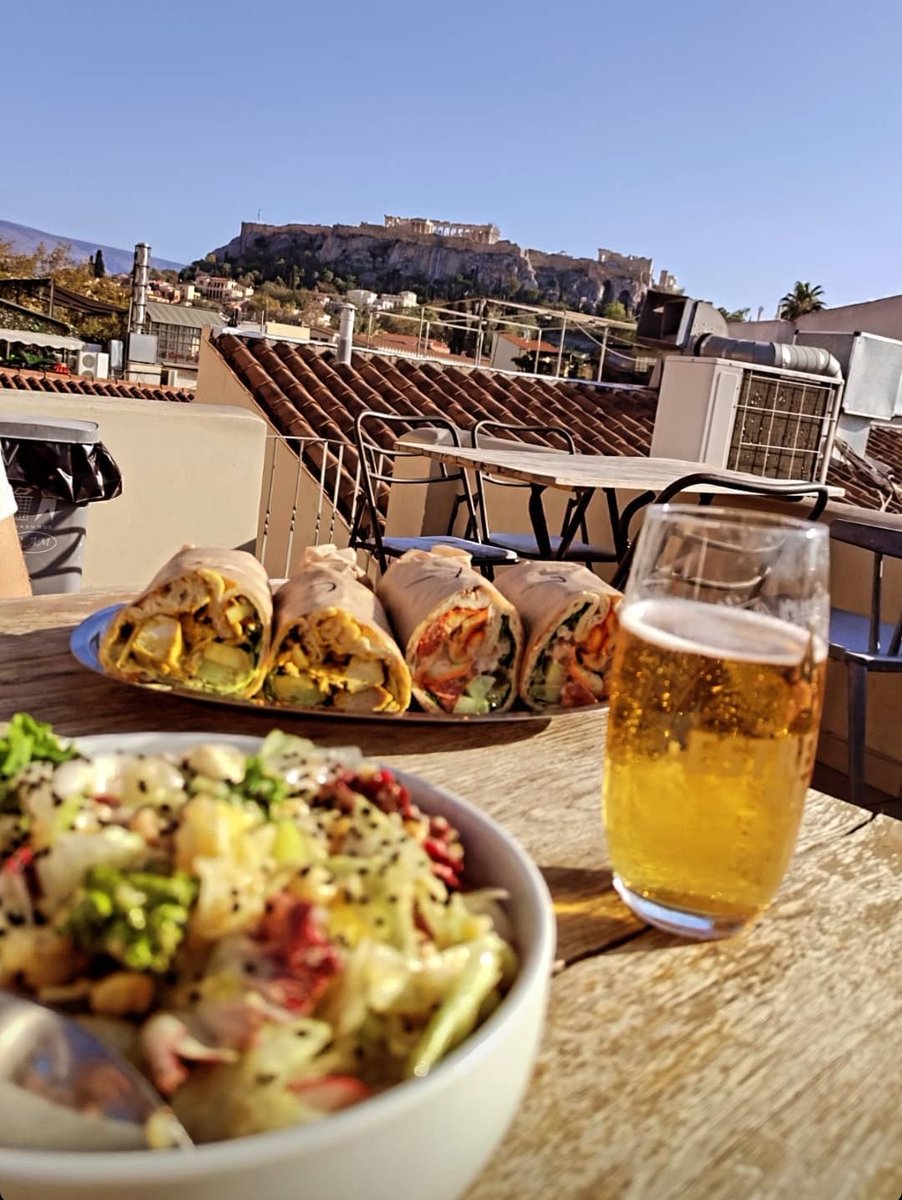 Sun,Beer and view of Acropolis☀️🔝🎵🔊🍺
Have a great Sunday everyone!
#SundayMood #SundayFunday #Myview #beertime #Acropolis #Athens #Bestview #viewoftheday