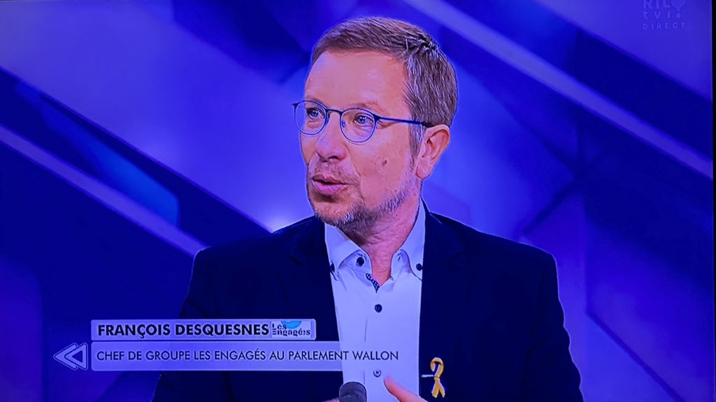 « Le #walgov PS-MR-Ecolo ne parle pas des dimensions humaines & du pvr de vivre ! Pr @LesEngages_be il faut agir sur les volets #santé & #bienêtre
1/3 des jeunes souffre d’angoisse voire de dépression, le taux de burnout & suicide augmente…» @DESQUESNESF #rtl
#lecouragedechanger