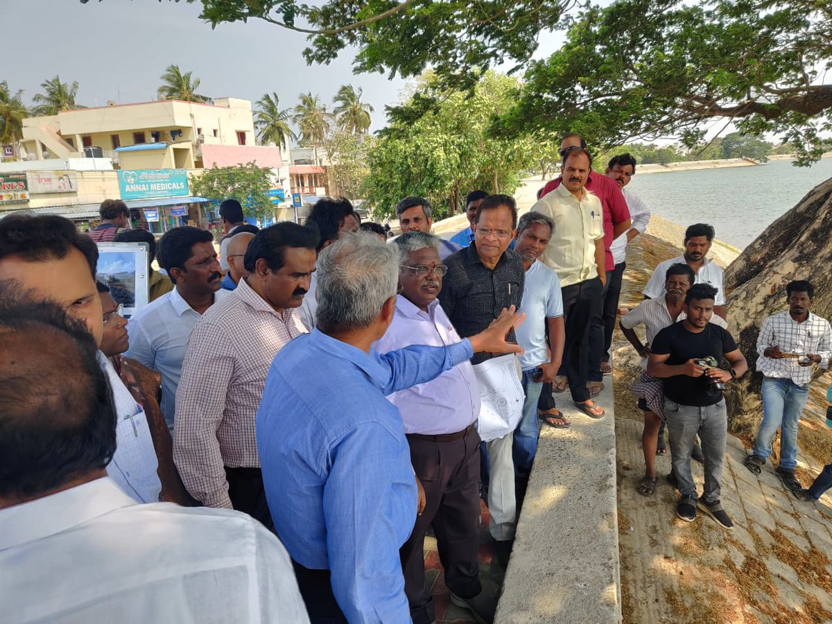 Inspected the improvement and beautification works in Chitlapakkam Lake along with Director of Municipal Administration and other officials.@CMOTamilnadu @KN_NEHRU @TNDIPRNEWS @MawsTamilNadu