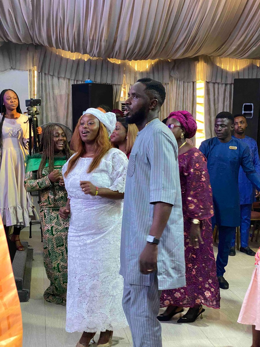 180dyc's tweet photo. Baby Dedication ππ½ππ½ππ½
Jesufifunmi welcomeπ
#babydedication
#junethanksgivingservice https://t.co/NZ4S5g1RhB