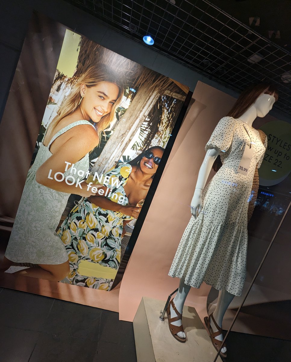 Polka dots are having a moment in the limelight @newlook.

If this isn’t THE perfect summer dress, then we want to know what is!!! 😍

#WoodGreen #TheMallWG #SummerFashion