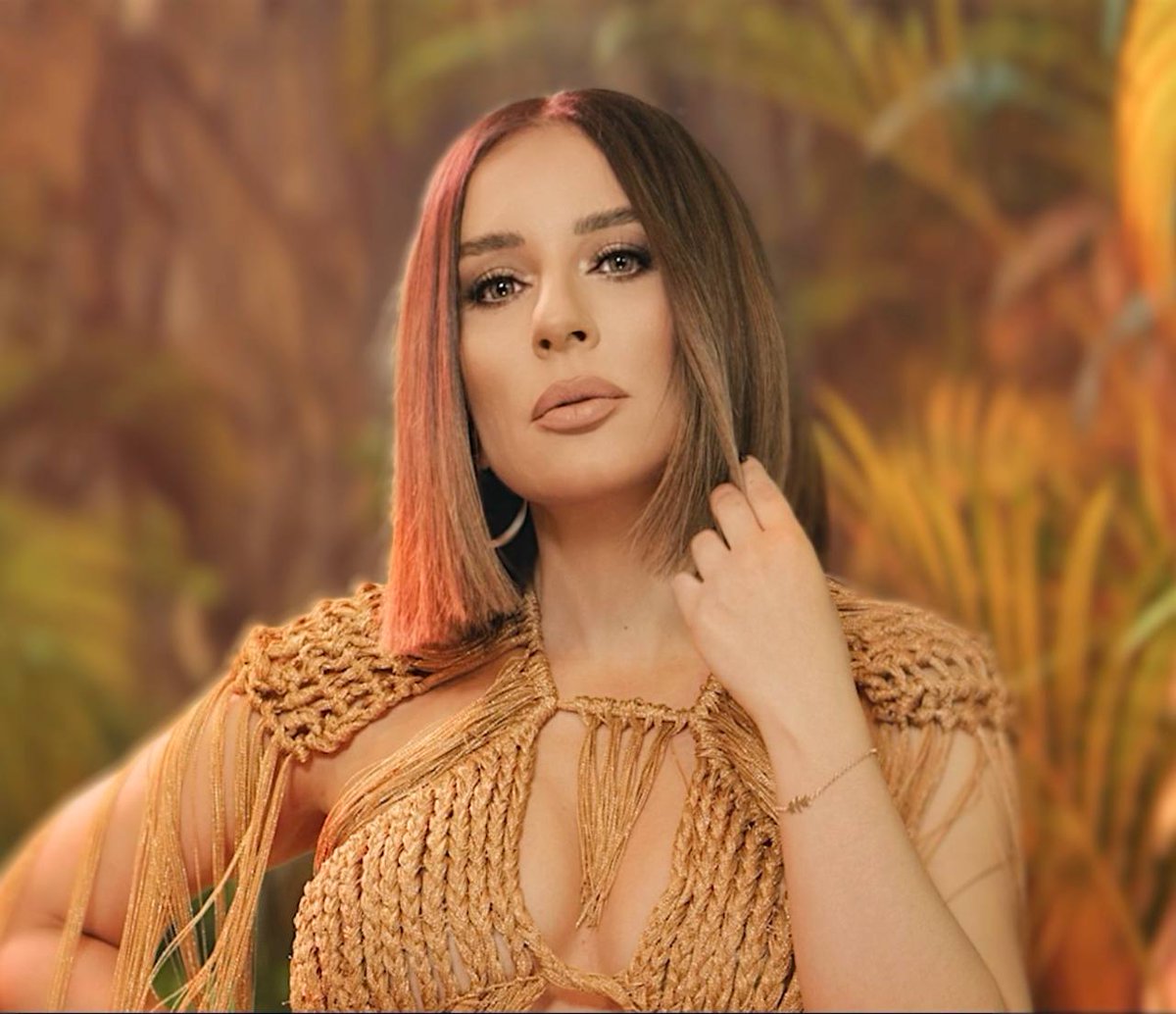 "Öldür" rəsmi YouTube kanalımda onlayndır! 

youtu.be/5jz3AUtoqQA