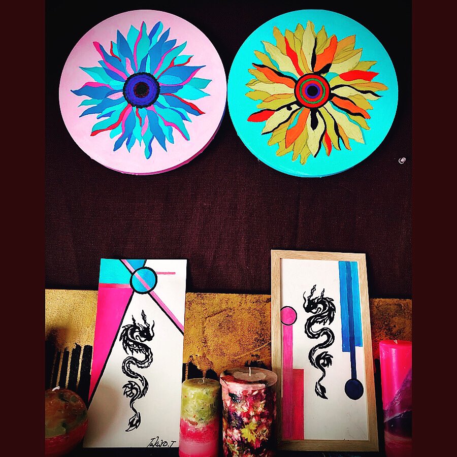 takurou_candle's tweet photo. 制作日和。art works  in June 2023　
 "abstract flower" &amp; 
"your voice / 汝の声は届いている"
300round、acrylic on canvas

#抽象画 #abstractpaint  #pollingart #acrylicpaint#colorexpression #色彩 #painter   #candle  #candleartist #art #mordernart   #artworks #nft #和歌山 https://t.co/1WYMSHLBOJ