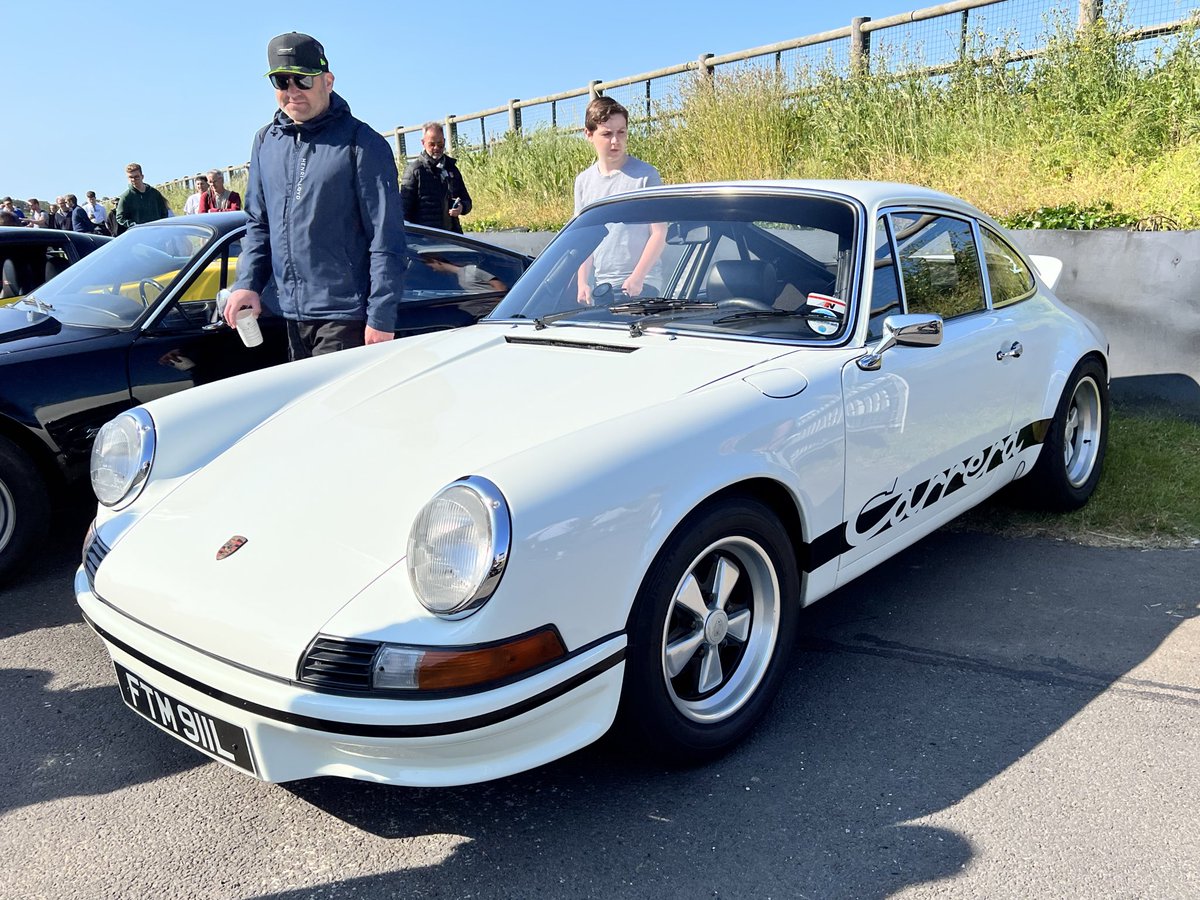 TomGreggors's tweet image. Some absolutely cracking stuff at @GoodwoodRRC #BreakfastClub this morning!
1/3