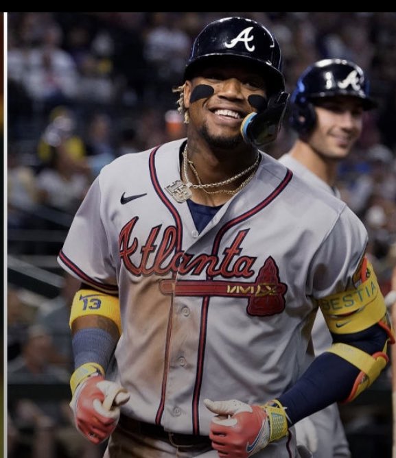 People, I hope you find someone who looks at you like Matt Olson looks at Acuna after hittting a homer #Braves