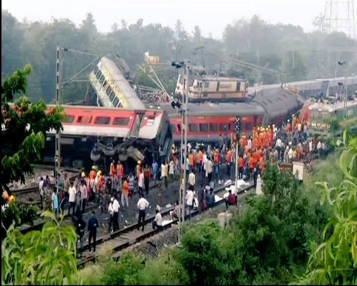 Odisha has a very good track record of disaster management like cyclones where, of course, advance warning systems allow for preparation. Here, even without any notice, the State administration swung into action and the common people helped !