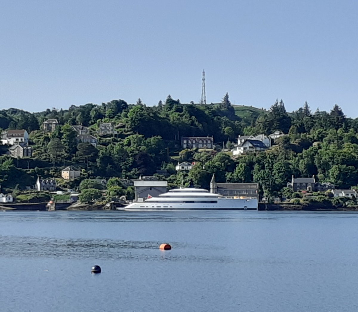 LorneOban's tweet photo. I saw this superyacht today in Oban Bay and remembered the infamous quote, “For most buyers an estate is a luxury purchase to enjoy, not unlike a superyacht or a Lamborghini”.  https://t.co/rPJzltYu2h…In contrast, communities buy land so that places can thrive. #landreform #Oban https://t.co/obIU7a1oeH