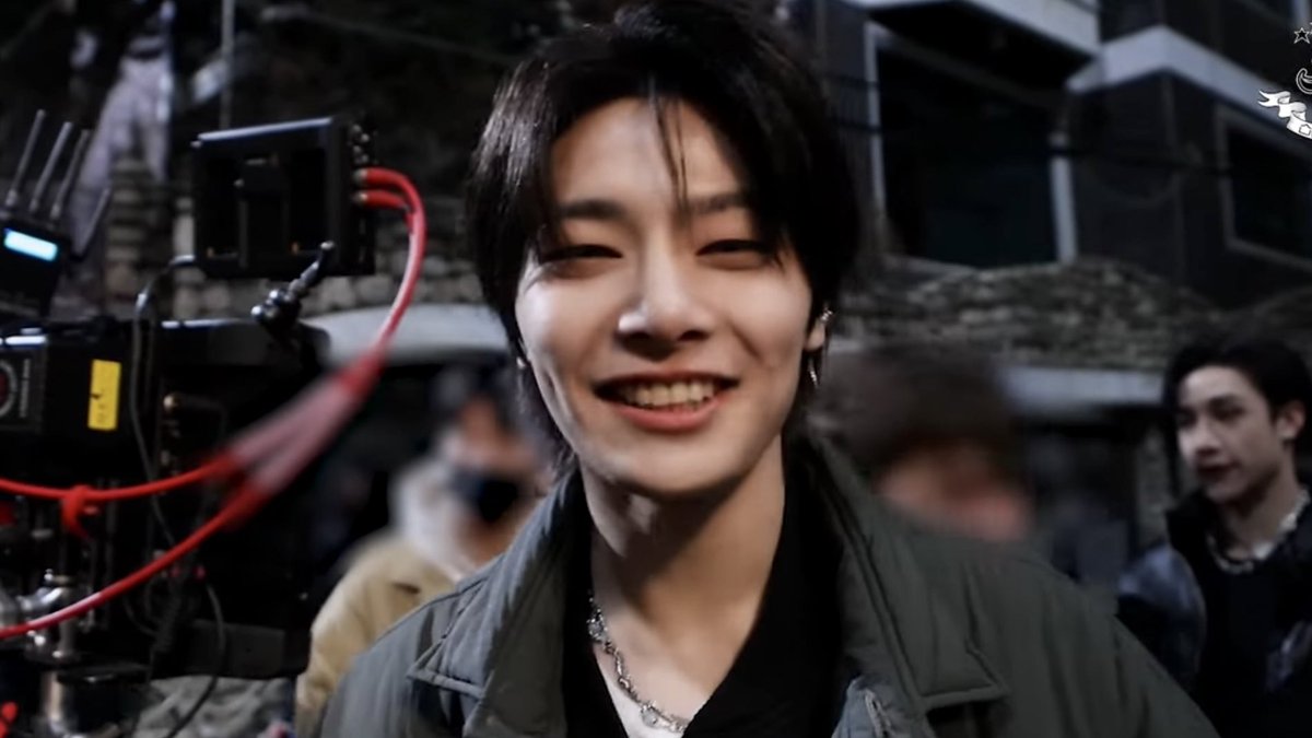 dailyinnieluv's tweet photo. my beautiful jeongin https://t.co/JCHVAJmRvI