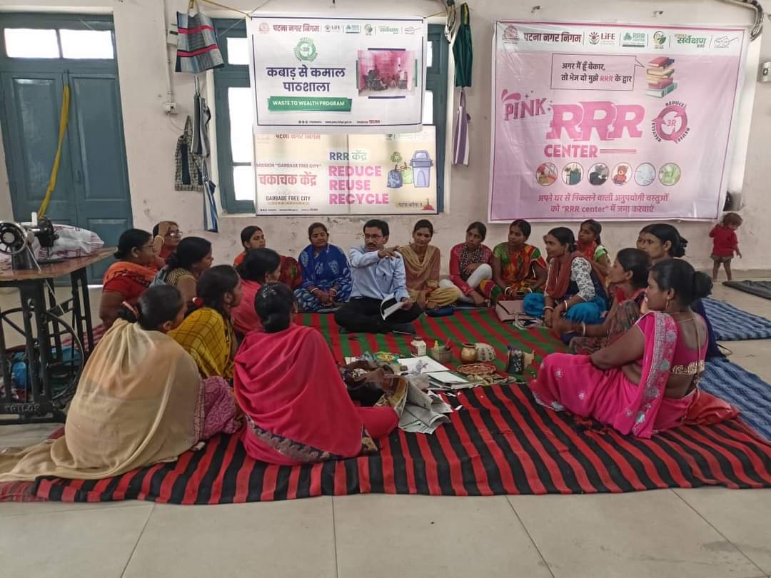 Urban Development & Housing Dept, Govt Of Bihar on Twitter ",cityofpatna के द्वारा "कबाड़ से