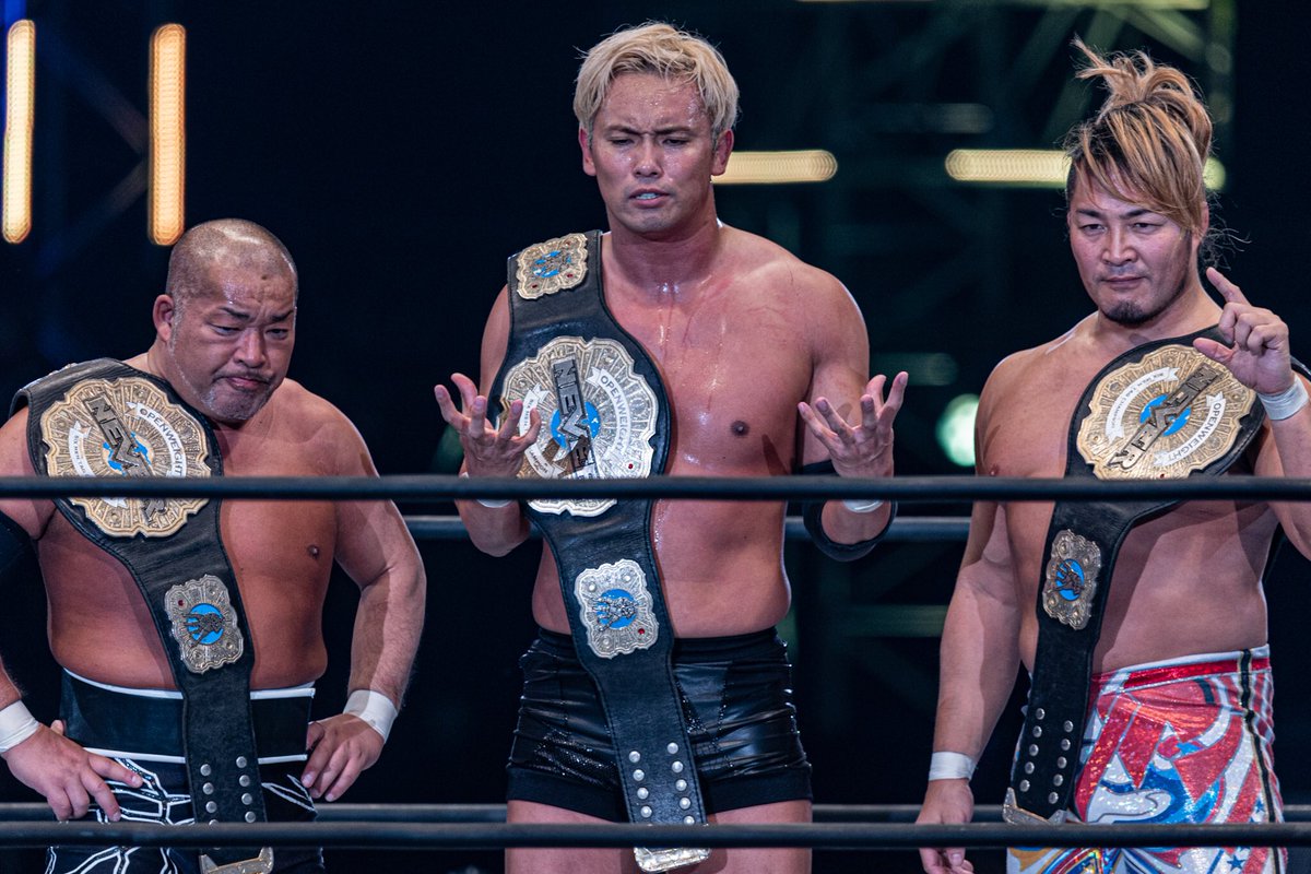 新日本プロレス サイン色紙　オカダカズチカ　石井智宏　棚橋弘至 新日本プロレス オカダ・カズチカ サイン色紙 - メルカリ