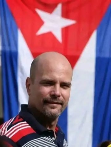 Vicente73977721's tweet photo. Un HÉROE de mi #Cuba está cumpliendo años!! Felicidades GERARDO!! https://t.co/yhHoyYDGtm