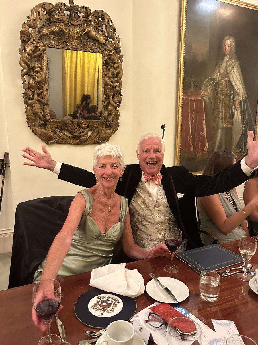 BrisMedLegSoc's tweet photo. It was great to see many familiar faces and meet new members of the society too. https://t.co/pXJwQ460WP