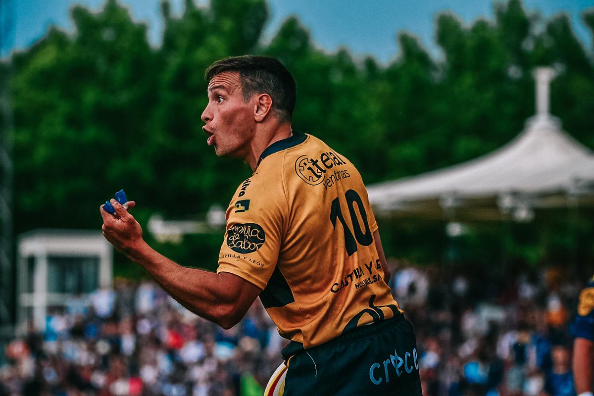 Camp_VRAC's tweet photo. También presenció la Final de Liga @VRAC vs @RugbyAparejos y expresó que "la Final había sido un gran espectáculo que ni el mejor de los guionistas hubiera pensado" https://t.co/v88b1uxkFF