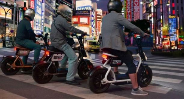 Elektrisch rijden is de toekomst! Kies voor duurzaamheid en stijl met onze elektrische scooters. 🌍💚 #duurzaam