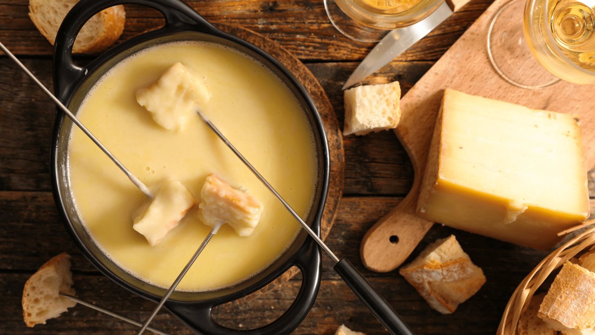 Fondue Over The Cuckoo's Nest #CheesyMoviesAndShows