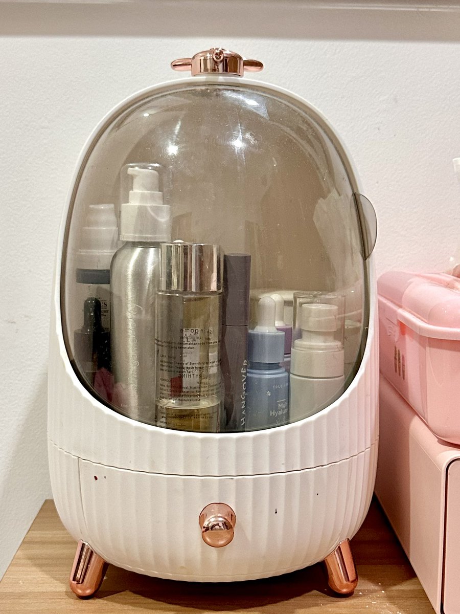 cloudysnowys's tweet photo. KALO LO CARI TEMPAT SKINCARE ANTI DEBU PLIS JANGAN SKIP TWEET INI🙏🏻

barang yang i don't regret buying ALIAS BERGUNA BGT, setelah pake ini gada drama skincare debuan lagi karena uda ada di tempat yang tepat

harganya ga sampe 200ribuan cek details dibawah pokoknya harus punya⤵️ https://t.co/TeDVJlg9Sl
