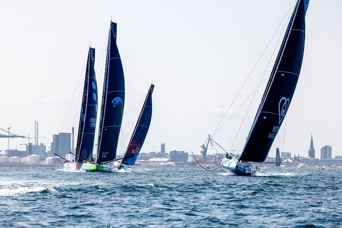 Did you miss today's races? 

Click here 👉 youtu.be/nO9J65GRG8M for the VO65 In-Port Race highlights.
And click here 👉 youtu.be/k0zchK7yLoo for the IMOCA In-Port Race highlights!

#TheOceanRace #VO65Sprint