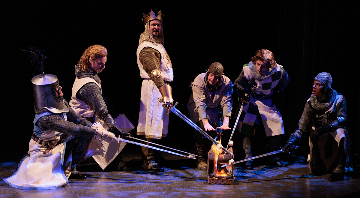 Editor (@editorstagedoor) on Twitter photo "Monty Python's Spamalot" at <a href="/stratfest/">Stratford Festival</a> is a deliriously silly, laugh-till-your-face-hurts musical with star turns by <a href="/jonnyvgoad/">J.v.G.</a> as a clueless King Arthur and <a href="/RiderShaw/">Jennifer Rider-Shaw</a> as a vivacious Lady of the Lake: stage-door.com/3/Reviews/Entr⦠"Monty Python's Spamalot" at <a href="/stratfest/">Stratford Festival</a> is a deliriously silly, laugh-till-your-face-hurts musical with star turns by <a href="/jonnyvgoad/">J.v.G.</a> as a clueless King Arthur and <a href="/RiderShaw/">Jennifer Rider-Shaw</a> as a vivacious Lady of the Lake: stage-door.com/3/Reviews/Entrā¦